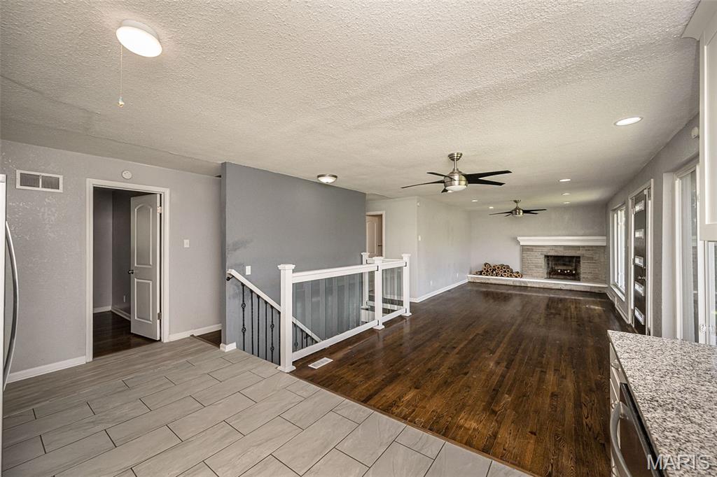Townsend/West Cabanne Place - Residential