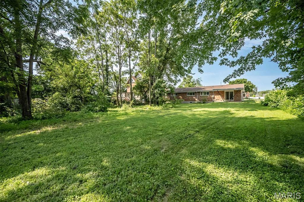 Townsend/West Cabanne Place - Residential