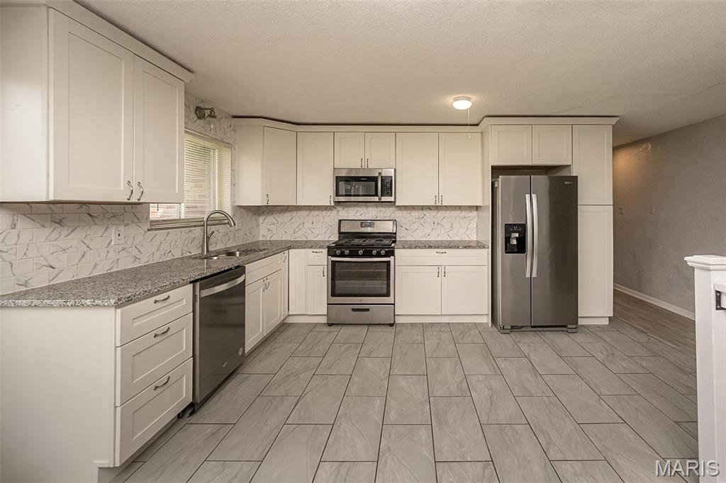 Townsend/West Cabanne Place - Residential