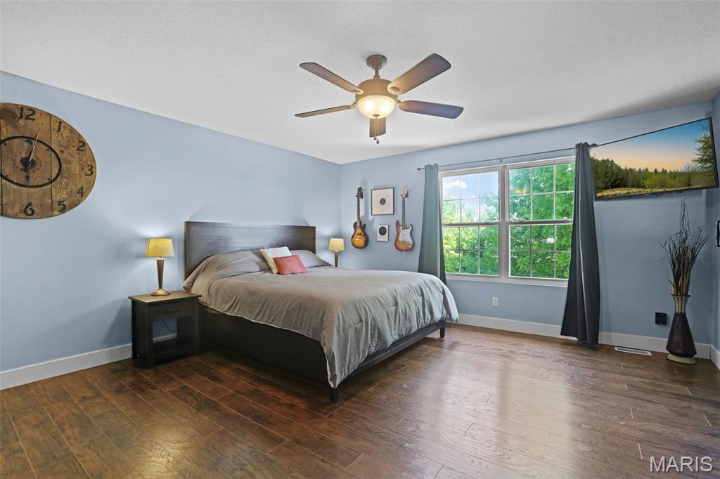 Huntington Place Ph 3 - Residential