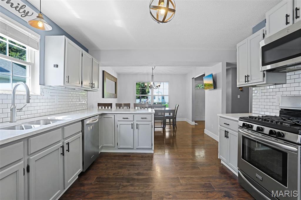 Huntington Place Ph 3 - Residential