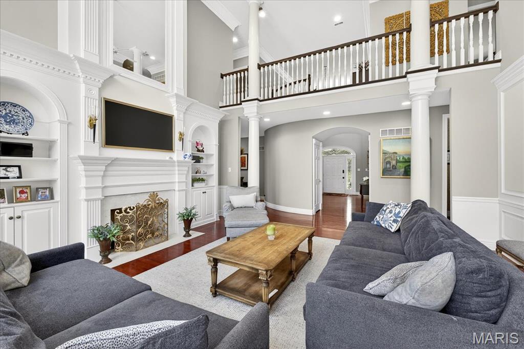 High Meadow Road - Residential