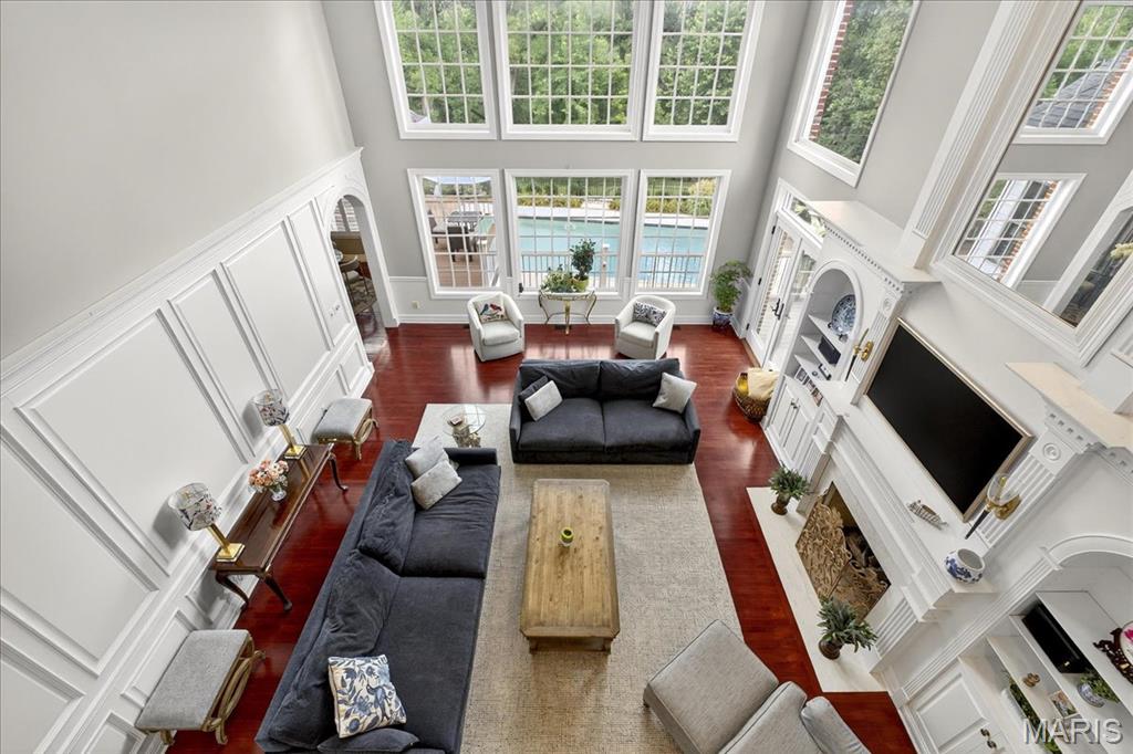 High Meadow Road - Residential