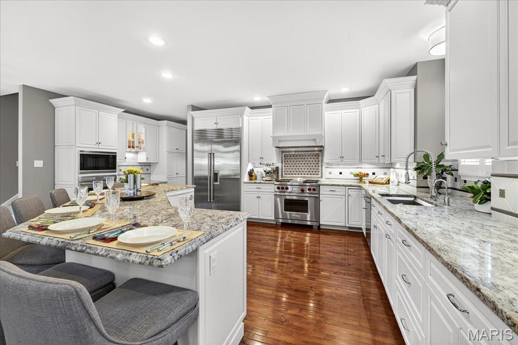 High Meadow Road - Residential