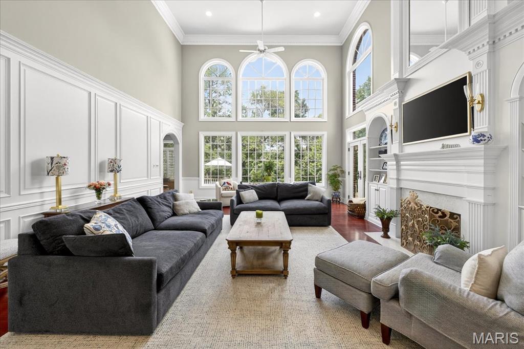 High Meadow Road - Residential