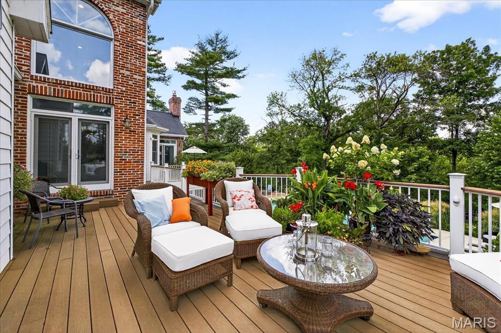 High Meadow Road - Residential