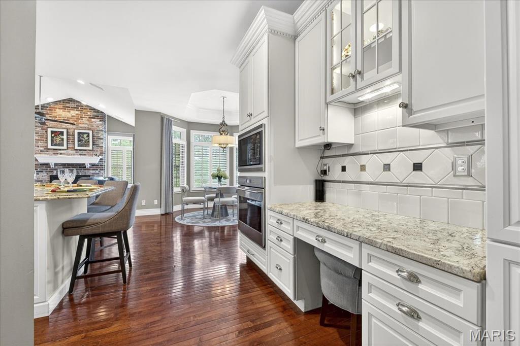 High Meadow Road - Residential
