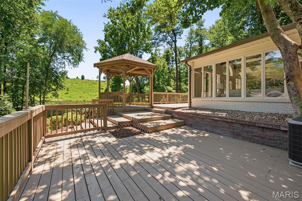 Sackson Woods 2 - Residential