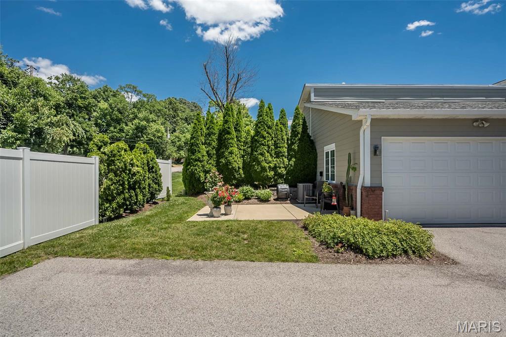 Villas At Oak Bend - Residential