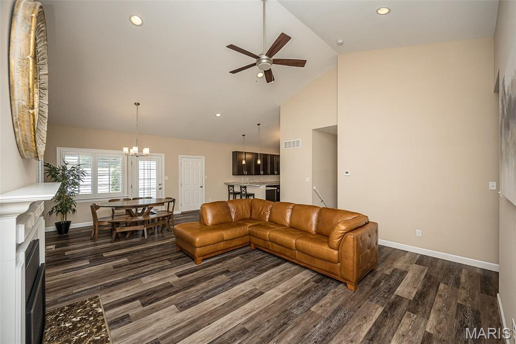 Villas At Oak Bend - Residential