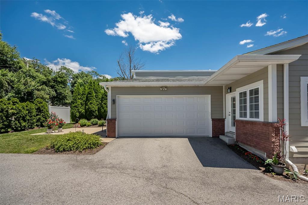 Villas At Oak Bend - Residential