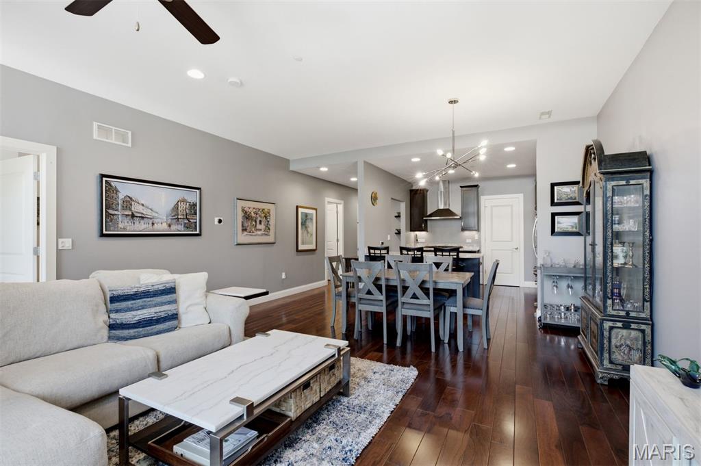 Demun Pointe Condo - Residential