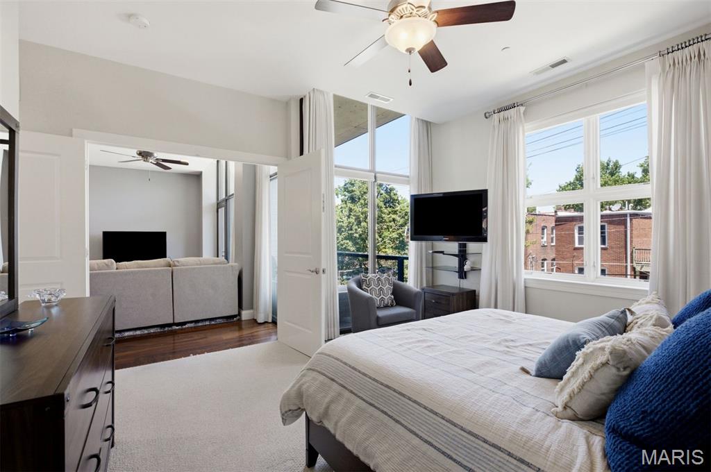 Demun Pointe Condo - Residential