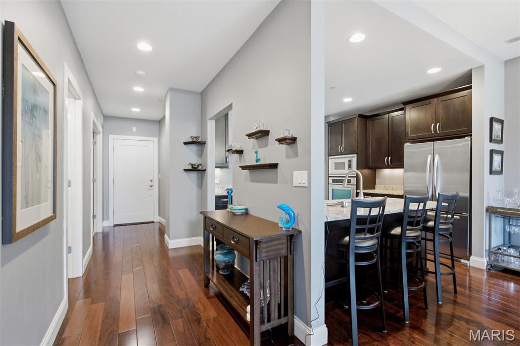 Demun Pointe Condo - Residential