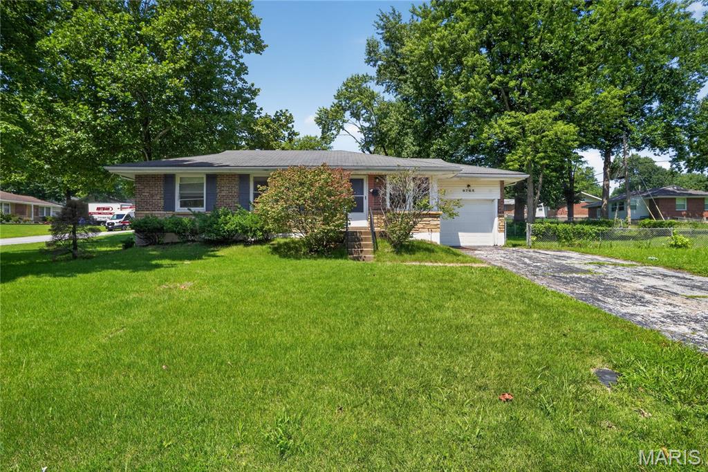 Bissell Hills 8 - Residential