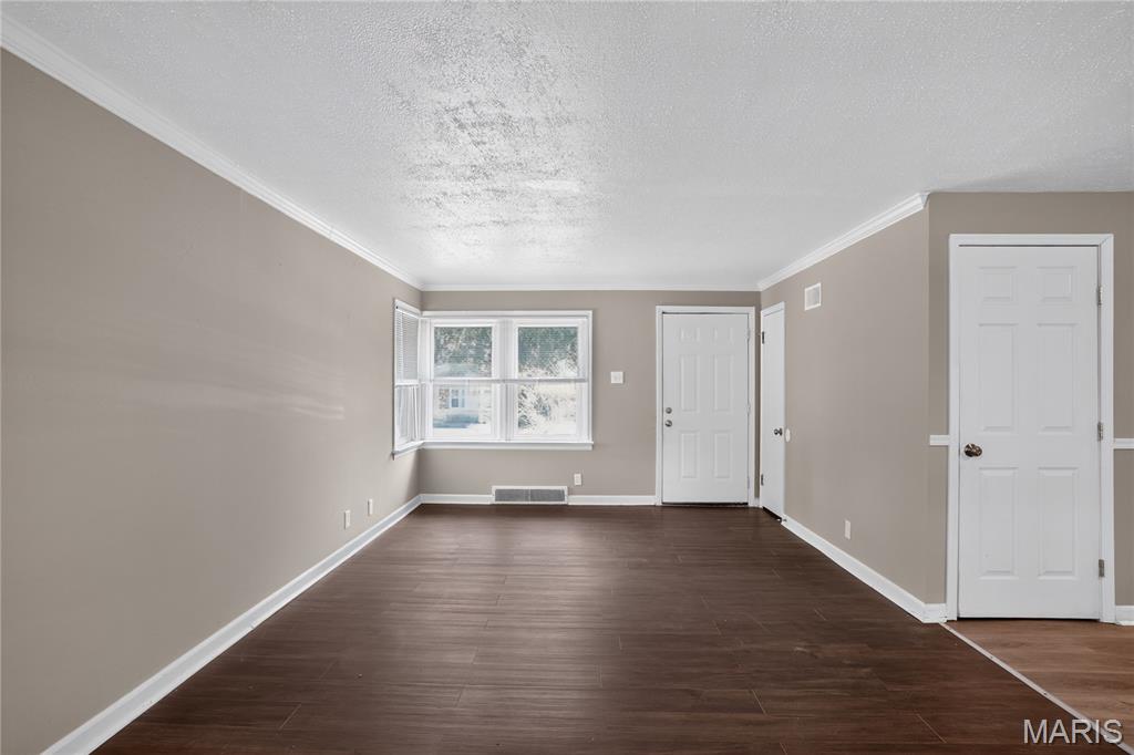 Bissell Hills 8 - Residential