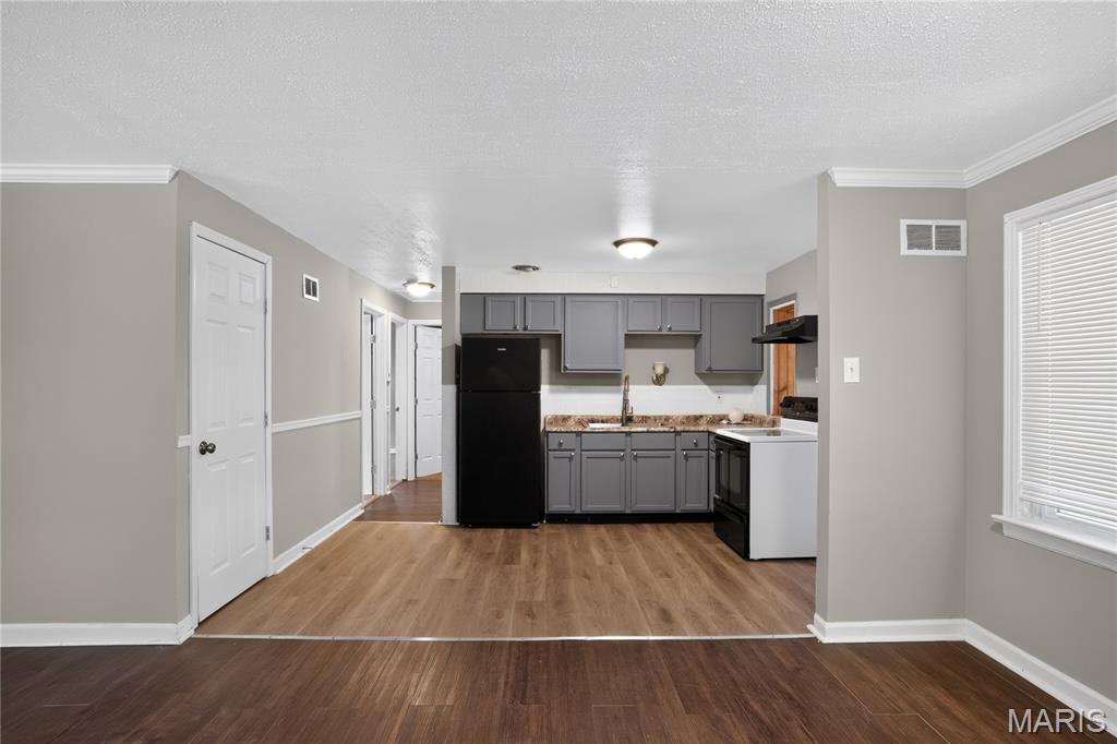 Bissell Hills 8 - Residential