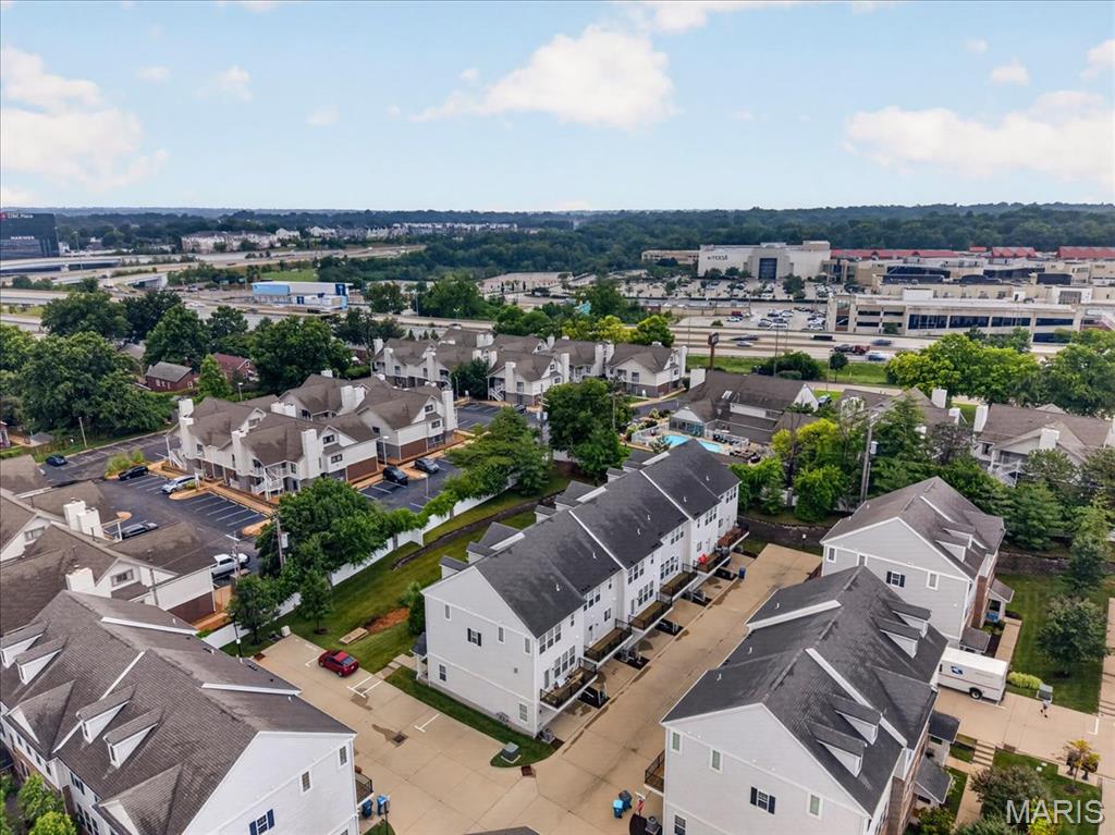 Central Park Townes Amd - Residential Lease