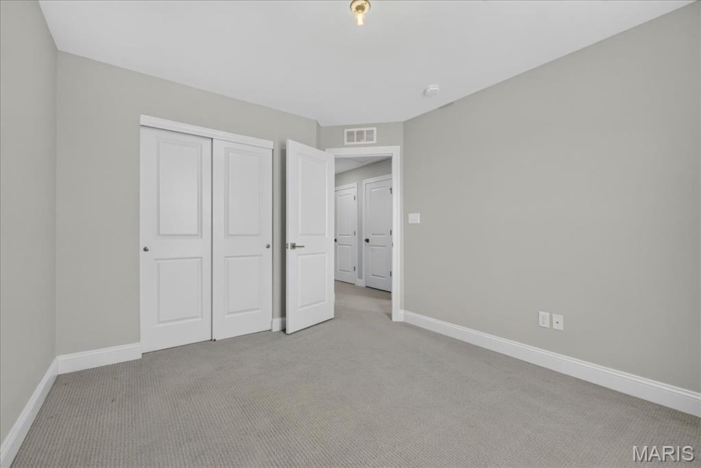 Central Park Townes Amd - Residential Lease