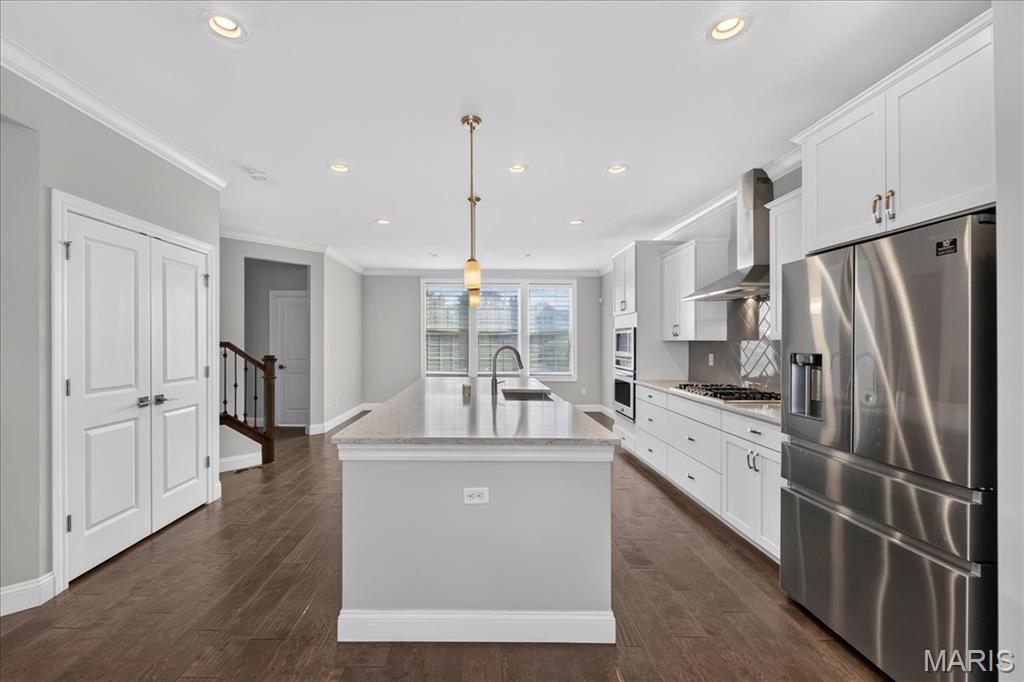 Central Park Townes Amd - Residential Lease