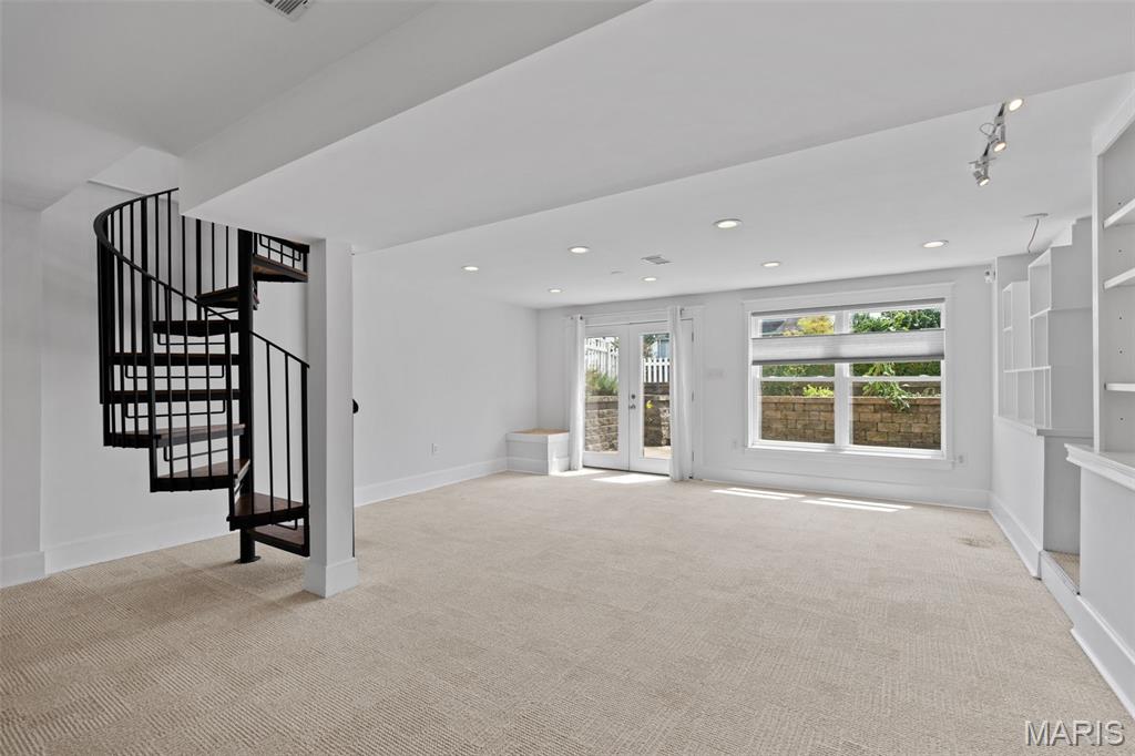 Kirkwood - Residential