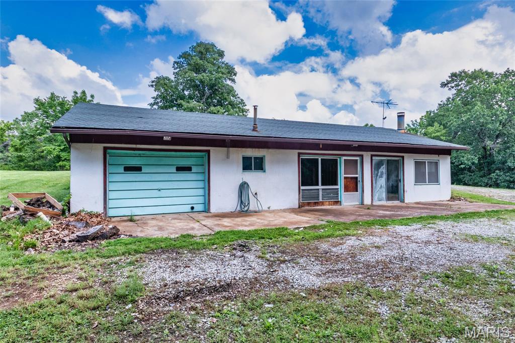 Great opportunity for a home on 7.6 acres. The home needs some TLC and is on septic and well.