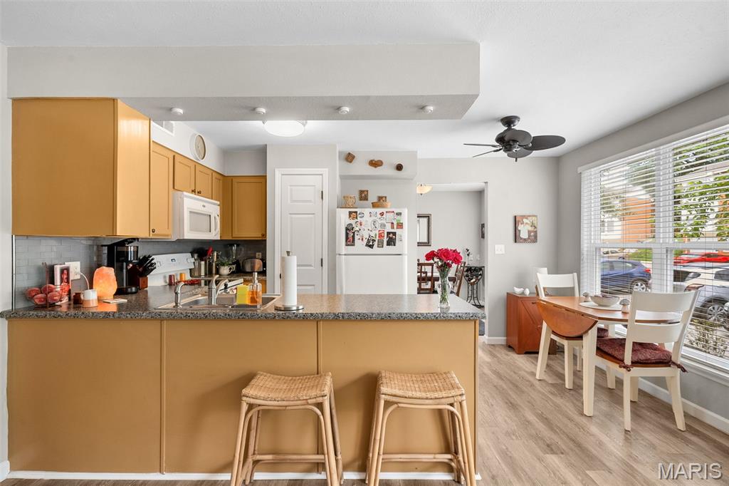 Greenbriar Condo - Residential