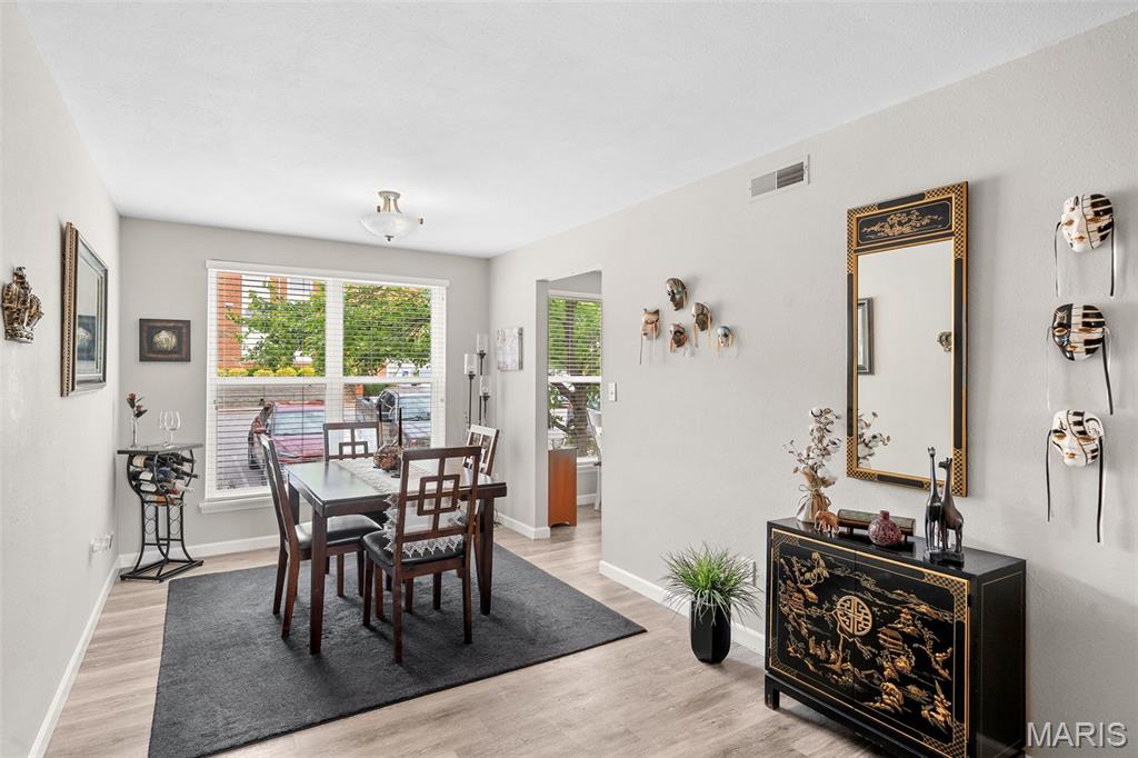 Greenbriar Condo - Residential
