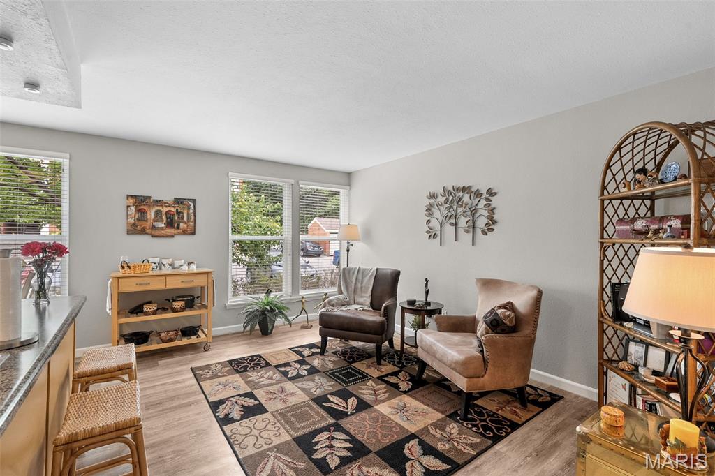 Greenbriar Condo - Residential