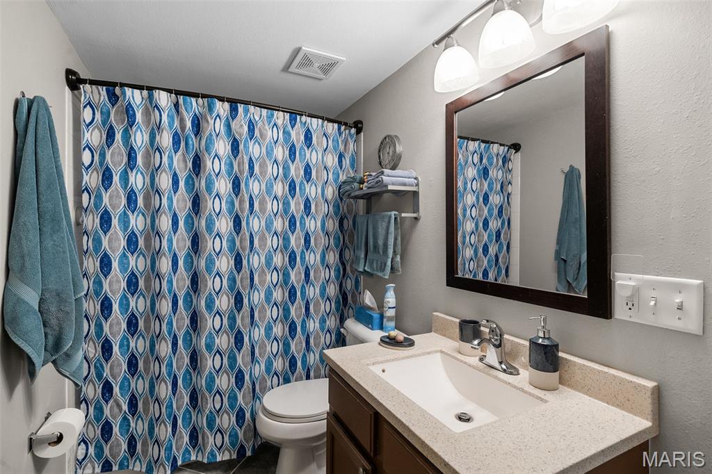 Greenbriar Condo - Residential