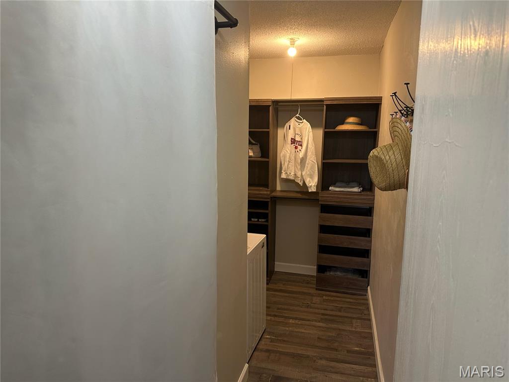 Oakville Commons Condo - Residential