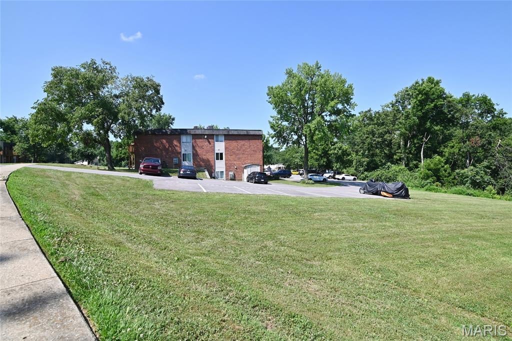 Oakville Commons Condo - Residential