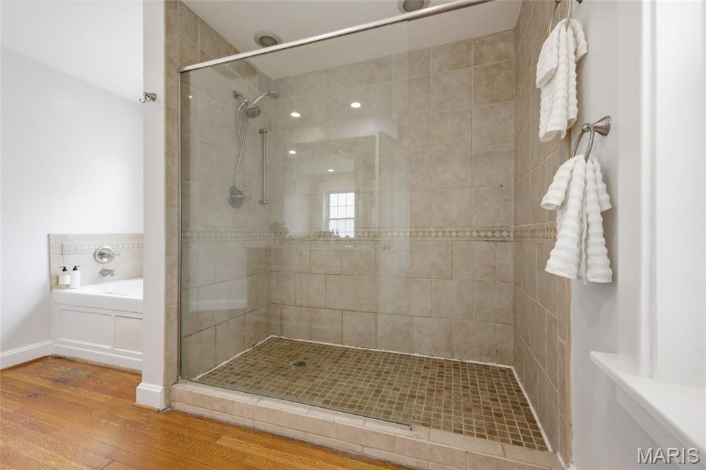 Richmond Heights - Residential Lease