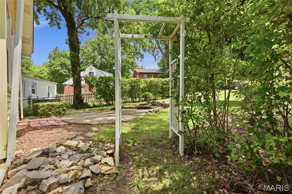 Richmond Heights - Residential Lease