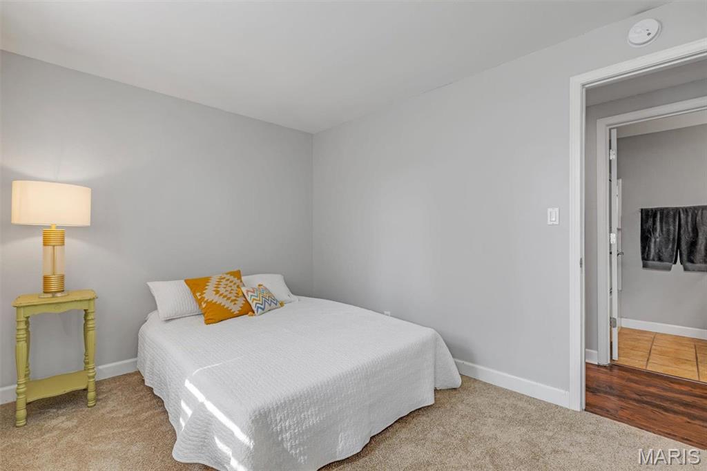 5330-5360 Pershing Condo - Residential