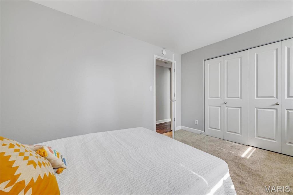 5330-5360 Pershing Condo - Residential