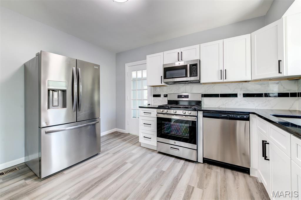 Wallis Add To Overland Park - Residential