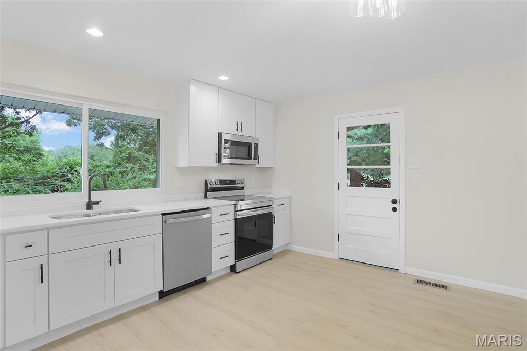 Orchard Lakes 1 - Residential