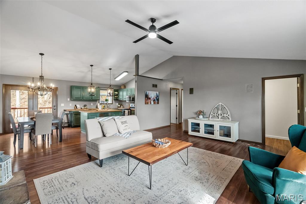 Lake Sherwood Estates - Residential