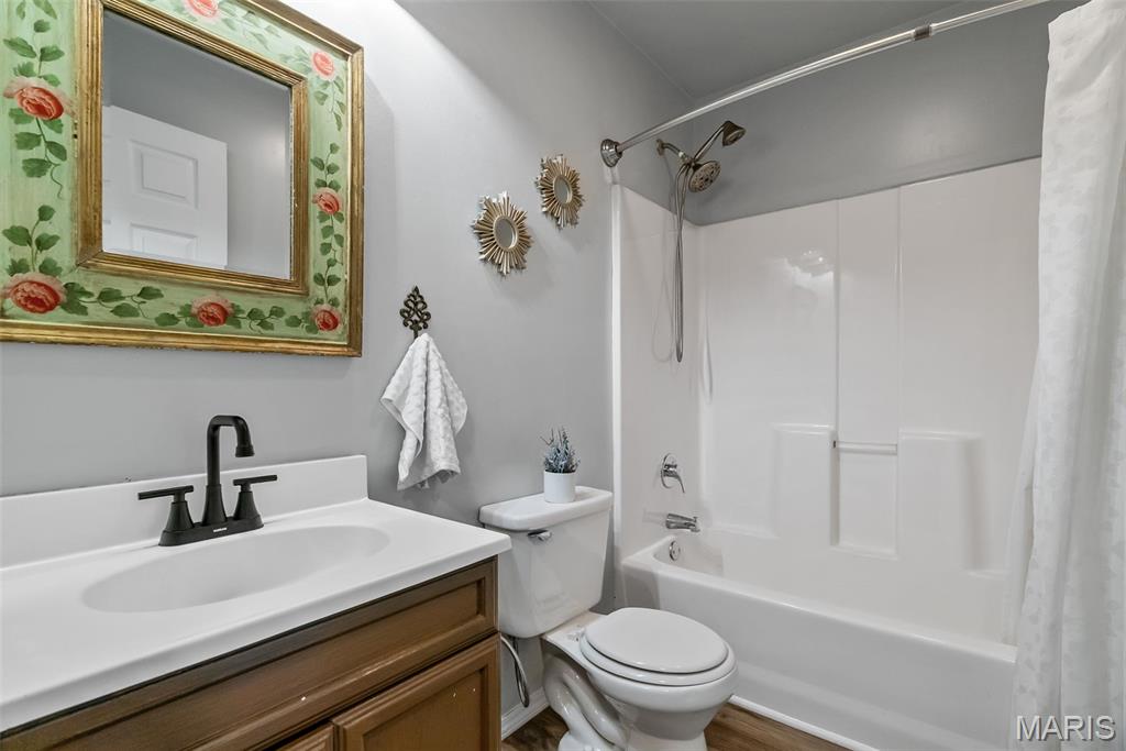 Lake Sherwood Estates - Residential