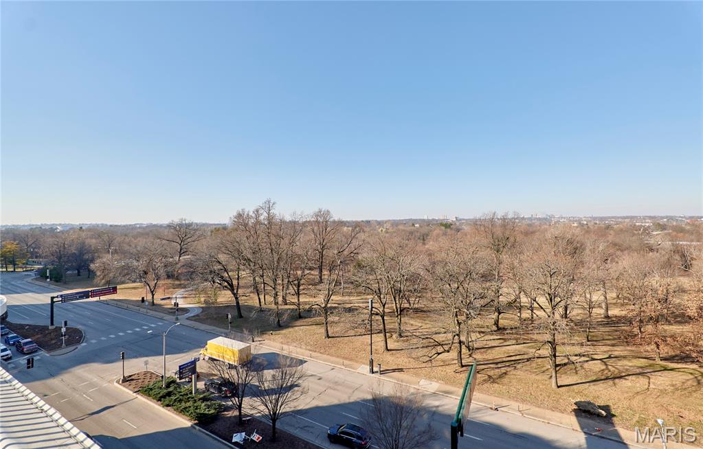 Aberdeen Condo - Residential