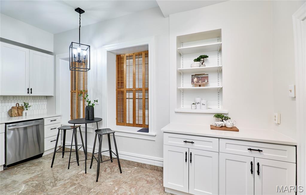 Aberdeen Condo - Residential