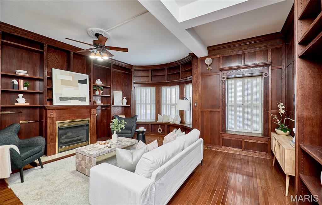 Aberdeen Condo - Residential