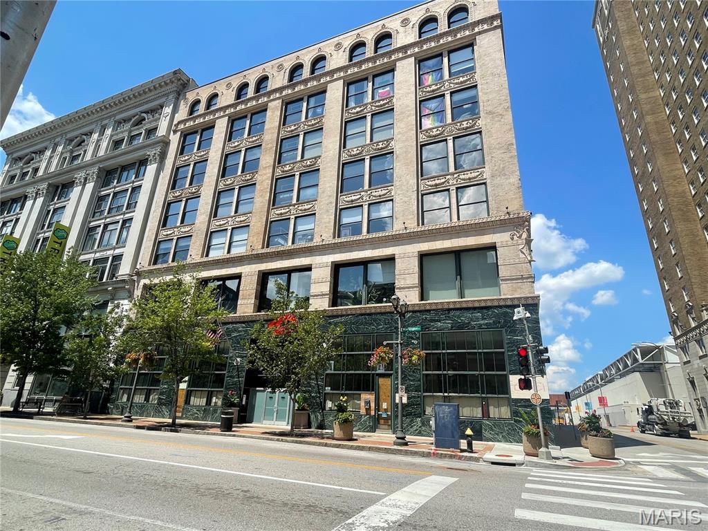 Love the city life! Do you want to live in the heart of convenience and enjoy a care-free lifestyle? Bankers Lofts is the one for you. 901 Washington Ave Unit 405 comes fully furnished with furniture and appliances making your transition a worry free- simply pack your luggage, move in, and enjoy. It is in the heart of downtown and walkable to shops, restaurants, theater, museum, parks, sports stadiums, and more. You will love the industrial era architecture style: 12’ tongue and groove wood ceiling, huge timber beams, exposed oversized ductwork, original red brick walls, polished concrete flooring, and large windows with custom-built, remote-control shades. The unit offers 1614 sq ft, 2 beds, and 2 baths. With open space concept, the hallway leads you to the kitchen, dining room, and living room. The kitchen has a large island, downdraft stove/oven, granite counter tops, huge pantry, custom cabinetry, and stainless-steel appliances. The ensuite master bedroom has a separate tub and shower, huge walk-in closet, steam humidifier, and laundry room with washer and dryer ready. The second full bathroom is located on the hallway, and the other bedroom is on the other end by the living room. Roof- 2022, HVAC 2024, 1 assigned parking space, 1 storage room, and common exercise room & 2 rooftop decks. HOA pays for all utilities including internet fiber optics. You only pay for electricity. All appliances included.