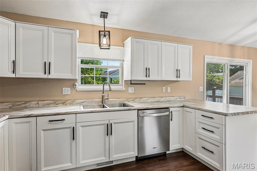 Country Lake Estates - Residential