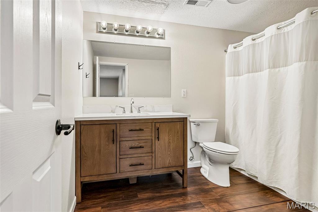 Country Lake Estates - Residential