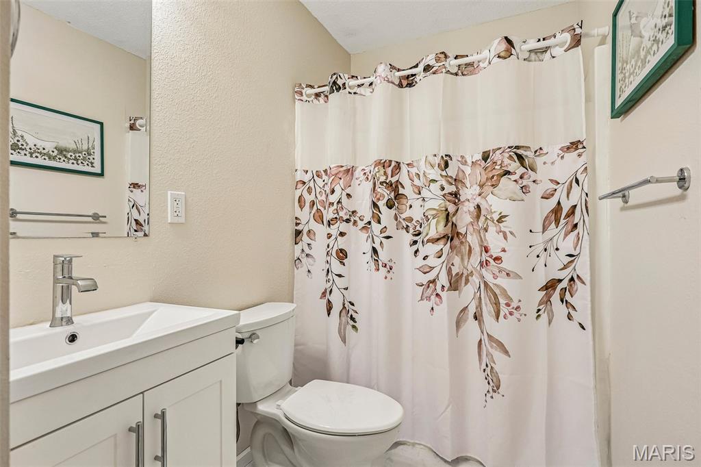 Country Lake Estates - Residential