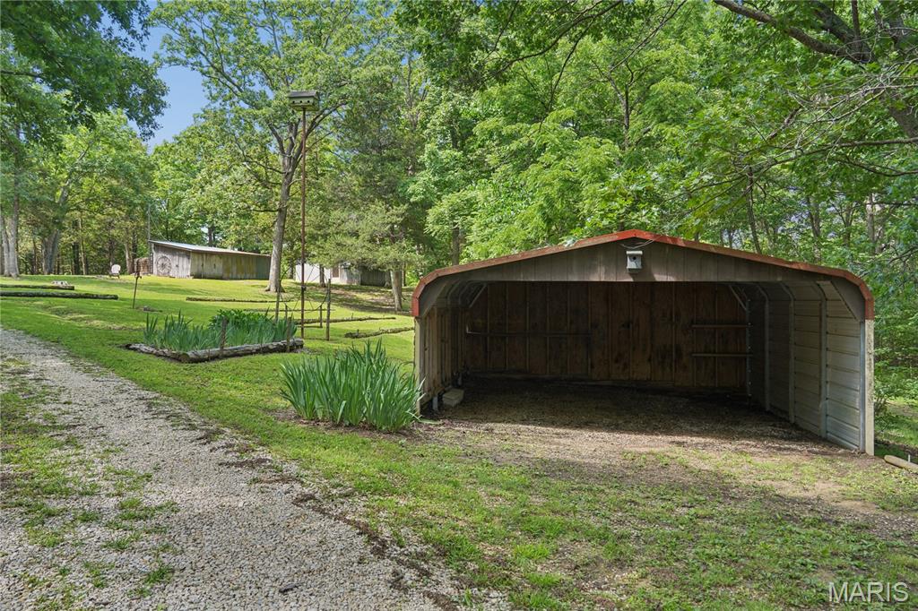 County Line Rd - Residential