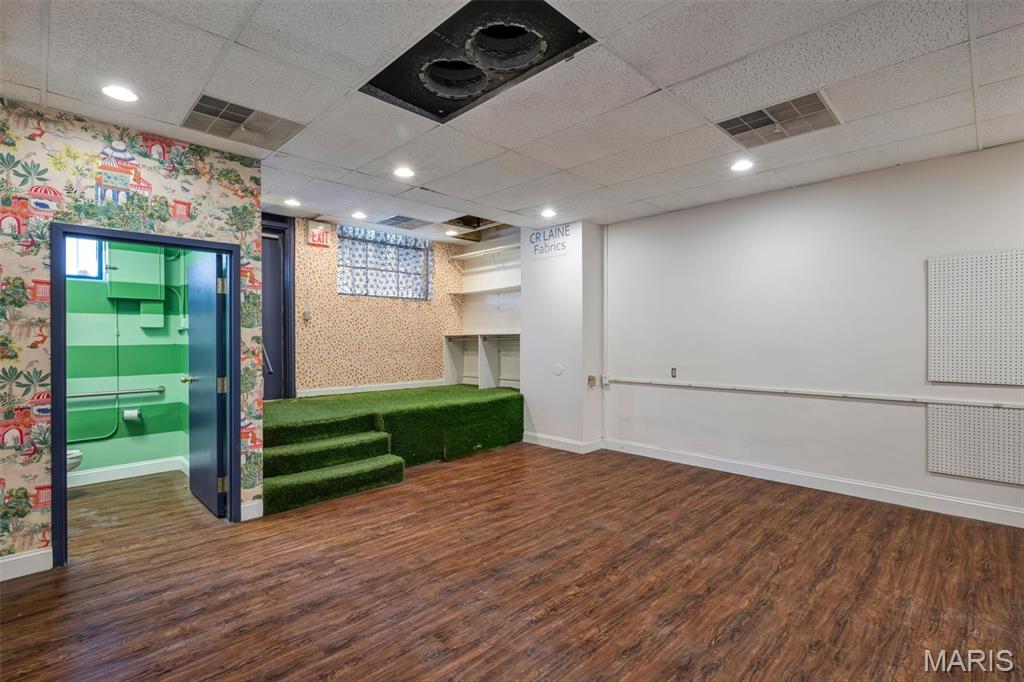 NA - Commercial Lease