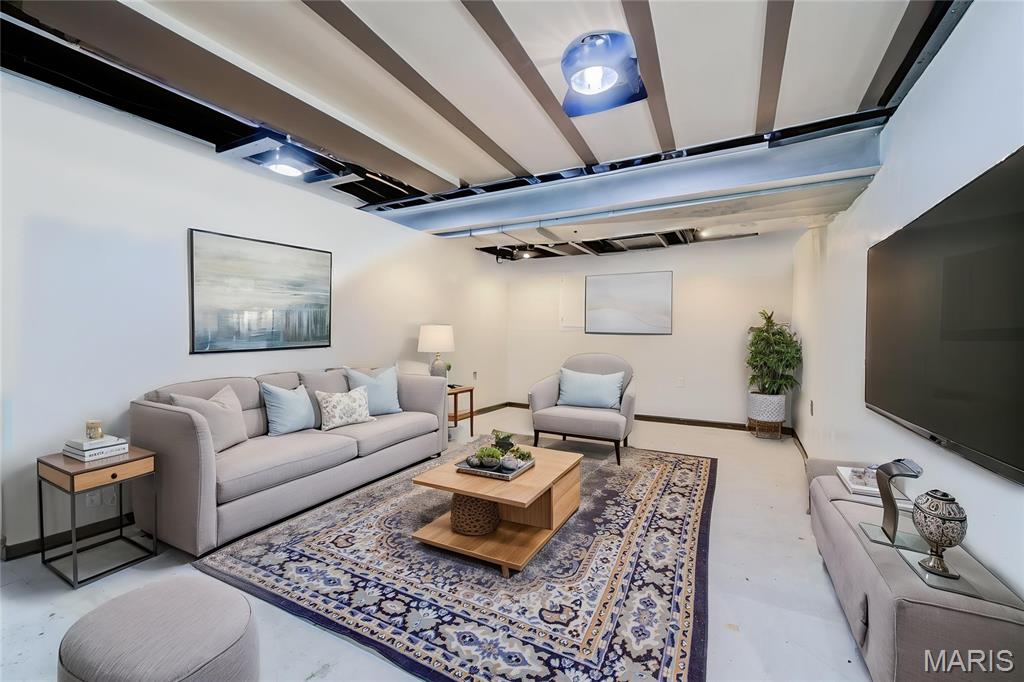 Westglen Woods 5 - Residential